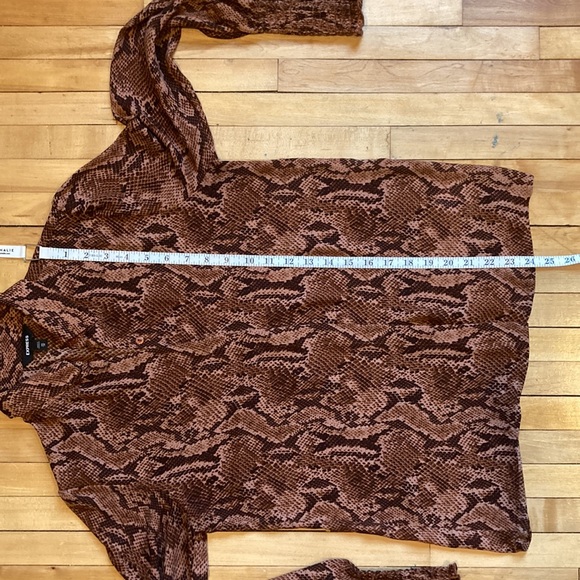 Express Shirt - Picture 9 of 9